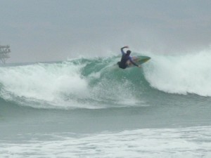 Un surfer inconnu : au top à regarder