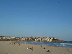 Arrivée sur Bondi Beach, la plus grande et populaire plage de Sydney