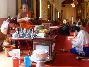 5ème plus grande ville de Thaïlande, Chaing Mai compte également un nombre important de temples bouddhistes